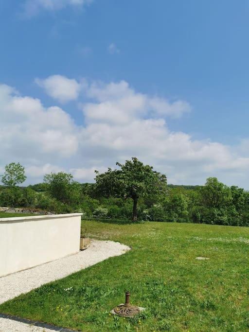 Studio Au Calme Avec Terrasse Rougemont  ภายนอก รูปภาพ