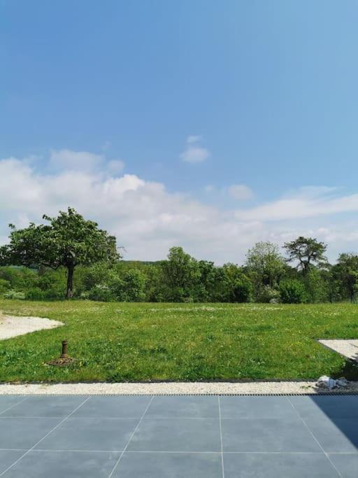 Studio Au Calme Avec Terrasse Rougemont  ภายนอก รูปภาพ