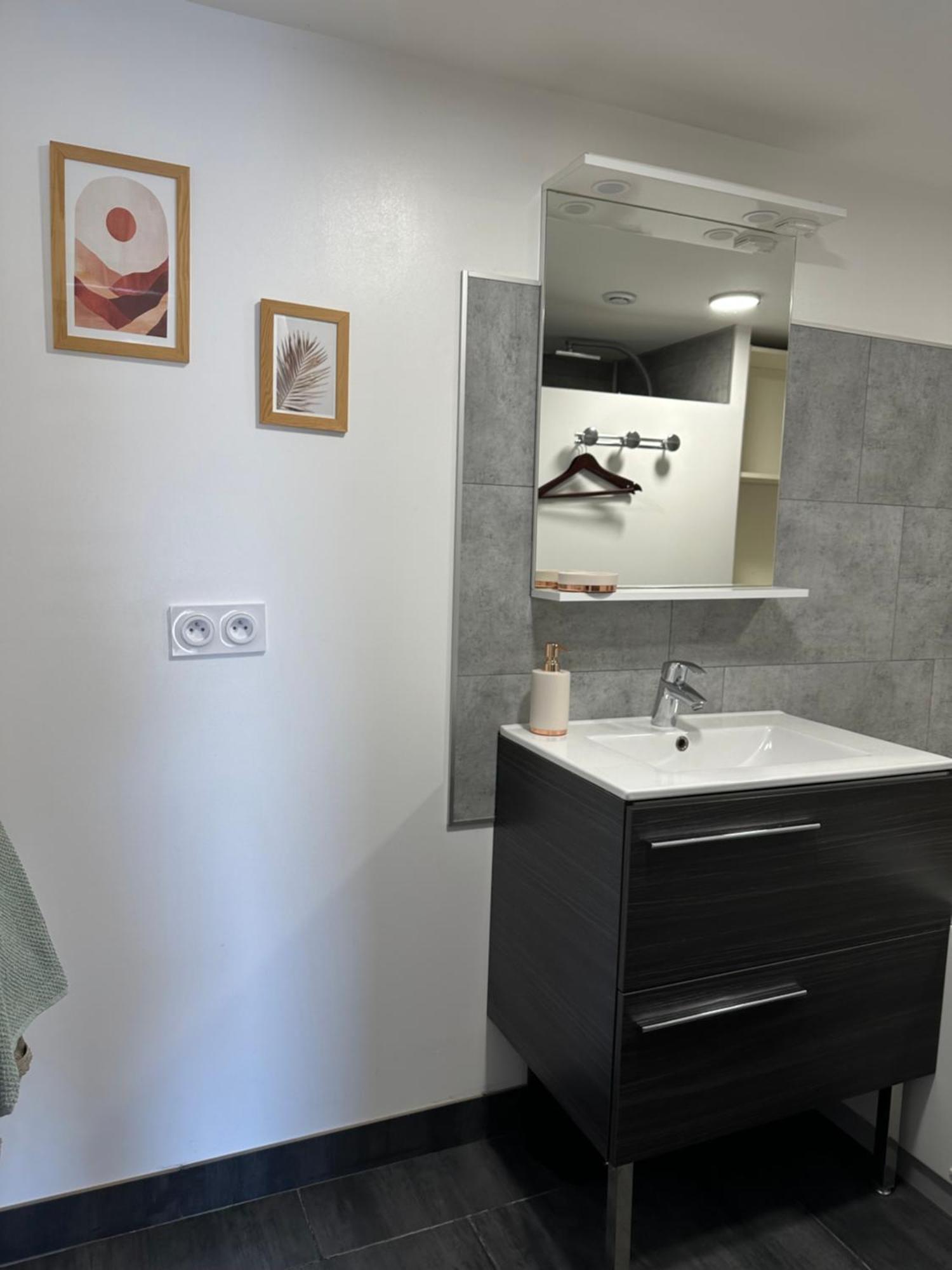 Studio Au Calme Avec Terrasse Rougemont  ภายนอก รูปภาพ